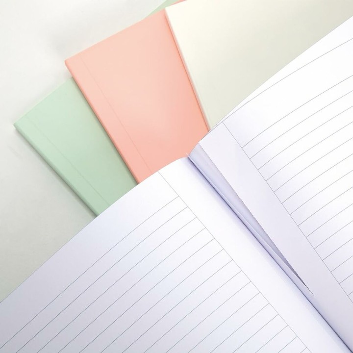 Agenda Milan 430 Verde A4 48 Fogli (3 Unità)